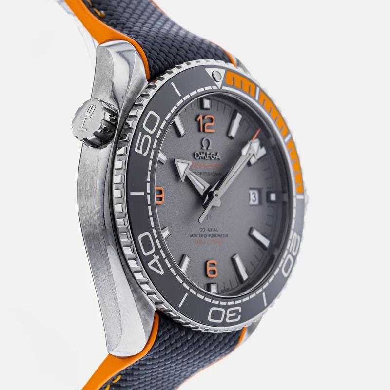 Omega Seamaster Planet Ocean 600M Co-Axial Master Chronometer 215.33.46.51.01.001 3