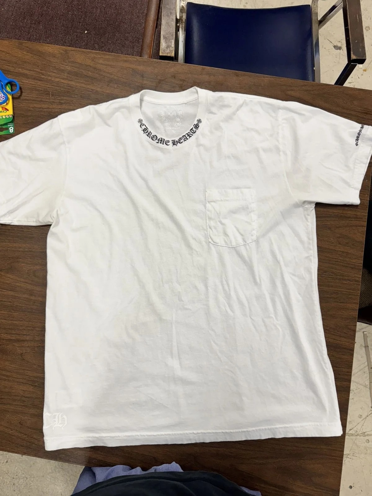Hearts Neck Logo Pocket T-Shirt 2