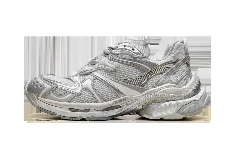 Balenciaga — Runner "Worn-Out - " 779066 W3RXP 9110 — Sneaker — resale