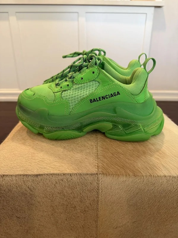 Balenciaga — Balenciaga Triple S ( ) — Sneaker — resale