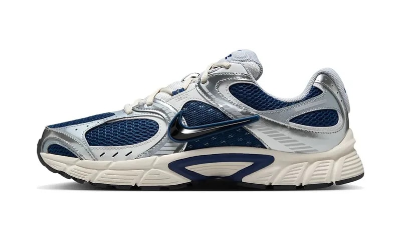 NIKE — V5 RNR " Void " HJ5228-400 — Sneaker — resale