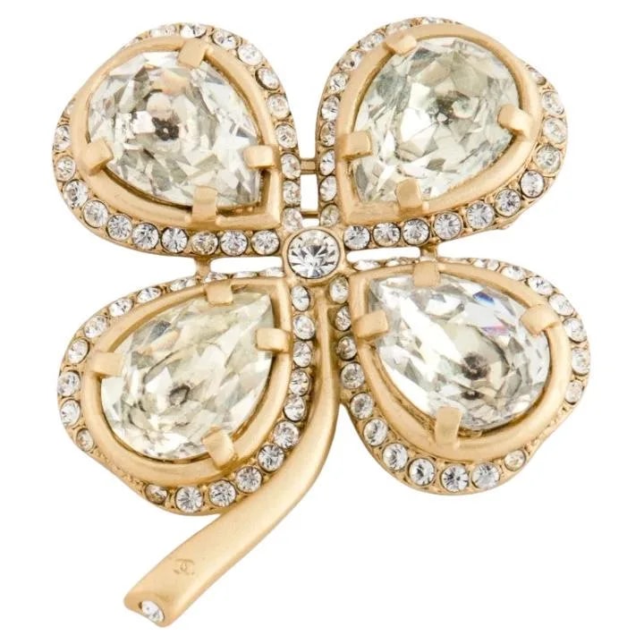 Chanel — Chanel Clover Brooch — Jewelry — resale