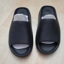 YZY — Size 10 - YZY YS-01 Slide Yeezy Authentic NEW ☆IN Hand☆ — Sneaker — resale