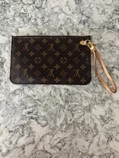 Louis Vuitton — Louis Vuitton Neverfull Pochette Mimosa — Handbag — resale