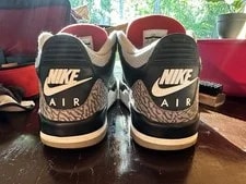 Air Jordan — Air Jordan 3 — Sneaker — resale