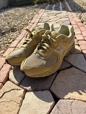 New Balance — 10.5US New Balance 2002R Auralee — Sneaker — resale