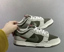 Nike — Nike Dunk Low ’S Low Top Lace-Up — Sneaker — resale