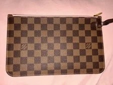 Louis Vuitton — Authentic Louis Vuitton Pochette Ballerine — Handbag — resale