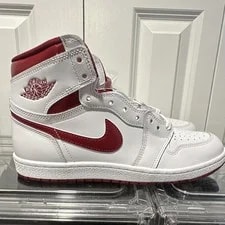 Jordan — Jordan Air 1 ’s High Top / Lace-Up Basketball — Sneaker — resale