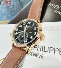 Patek Philippe — Patek Philippe Calatrava Pilot Travel Time 5524R Rose Gold Chocolate Dial B/papr — Watch — resale