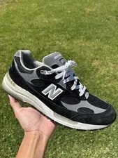 New Balance — New Balance 992 — Sneaker — resale