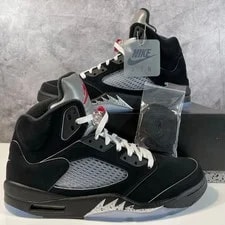 Jordan — Jordan 5 Retro Reimagined — Sneaker — resale