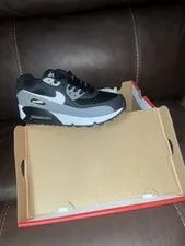 NIKE — Nike Air Max 90 ’S Low Top Lace-Up Athletic — Sneaker — resale