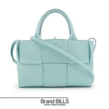 Bottega Veneta — Bottega Veneta Maxi Arco 2way 709337 — Handbag — resale