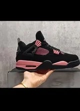 Jordan — Jordan Air 4 / Mid-Top Lace-Up Basketball — Sneaker — resale