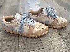 Nike — Nike Dunks Low — Sneaker — resale