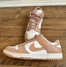 Nike — Nike Dunk Low / Low Top Lace-Up Sole — Sneaker — resale