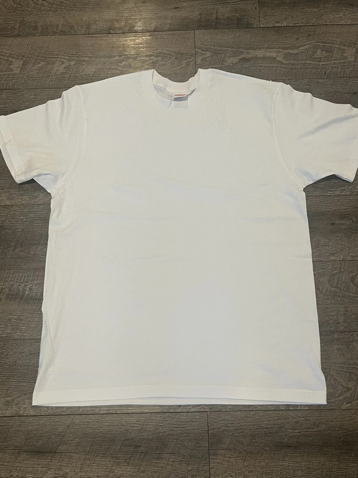 Supreme — Supreme Tee — streetwear — resale