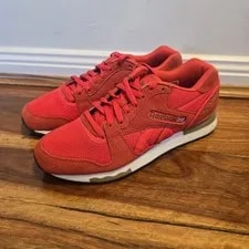 Reebok — 💥 Size 11 US - Reebok GL 6000 - / /Blck - V51861 ( )💥 — Sneaker — resale