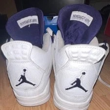 Jordan — Jordan Air 4 / Mid Top Basketball — Sneaker — resale