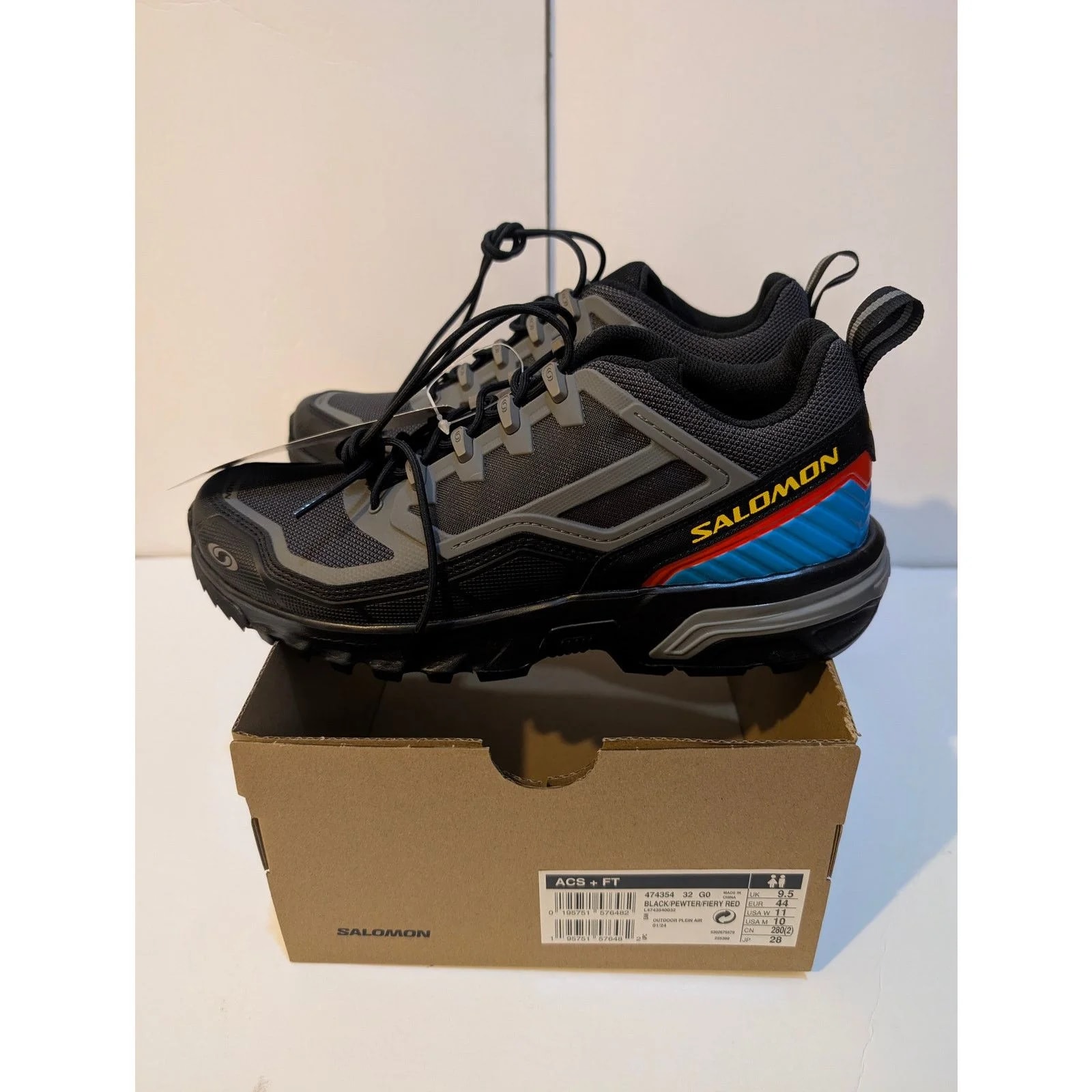 Salomon — Salomon ACS + FT Fiery New Gorpcore — Sneaker — resale