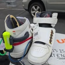 Reebok — Ghostbusters Reebok Collaboration Collaboration Limited Edition 8.5M — Sneaker — resale