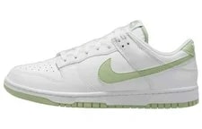 Nike — Nike Dunk Low Honeydew -105 — Sneaker — resale