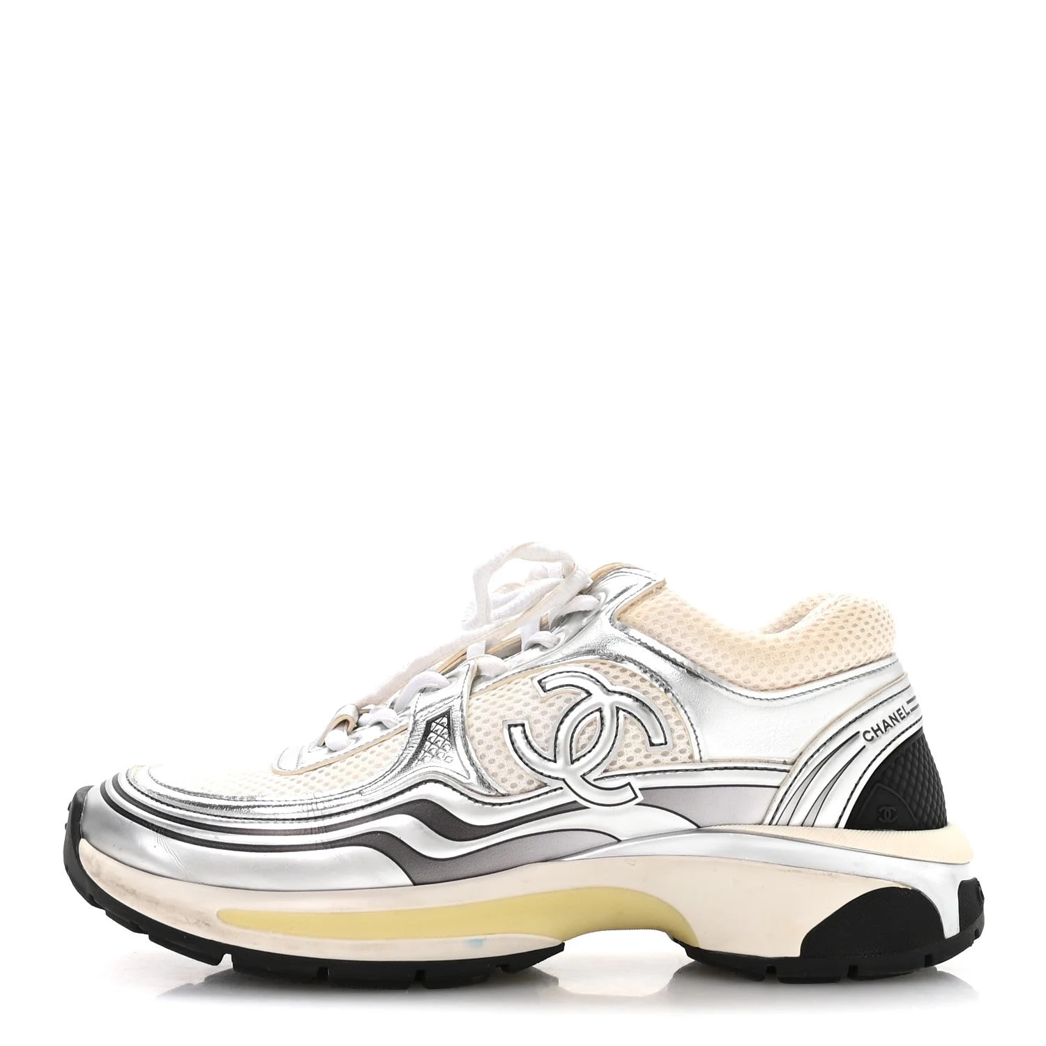 Chanel — Fabric Laminated Stretch CC 38.5 — Sneaker — resale