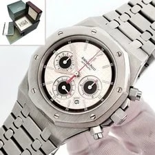 Audemars Piguet — Audemars Piguet Royal Oak Silver Panda Steel Chronograph 39mm 26300ST Box Papers — Watch — resale