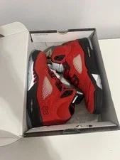Jordan — Size 8 - Jordan 5 Retro Mid Raging Bull — Sneaker — resale