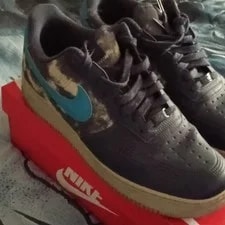 Nike — Size 11 - Nike Air Force 1 Low — Sneaker — resale