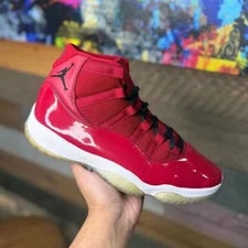 Air Jordan — Air Jordan 11 Win Like 96 — Sneaker — resale