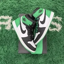 Jordan — Jordan 1 High OG Lucky — Sneaker — resale