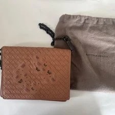 Bottega Veneta — Bottega Veneta Wallet Chain — Handbag — resale
