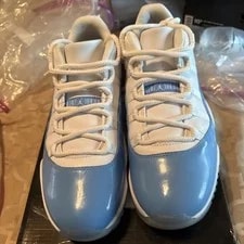 Jordan — Air Jordan 11 Retro Low Size 10.5 /Univerity — Sneaker — resale