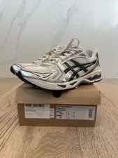Asics — Size 11 - Asics Gel-Kayano 14 Metallic (1201A019-108) — Sneaker — resale
