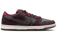 Nike SB — Size 9 - Nike SB Dunk Low Riot Skateshop - FZ1289-200 — Sneaker — resale