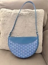 Goyard — Goyard Hirondelle Crescent Pattern Zip & Original Dust — Handbag — resale