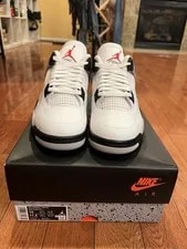 Jordan — Jordan Air 4 Retro OG 2025 Mid Top — Sneaker — resale