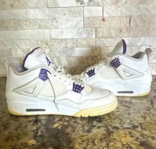 Jordan — Jordan Air 4 / Mid Top Lace Up Basketball — Sneaker — resale