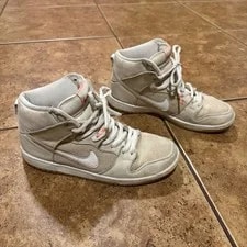 Nike SB — Nike SB Dunk High Pro ISO Unbleached Pack Skate Shoes US — Sneaker — resale