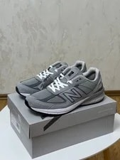 New Balance — New Balance 990v5 M990GL5 — Sneaker — resale