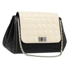 Chanel — Chanel Bar Accordion Reissue Flap — Handbag — resale