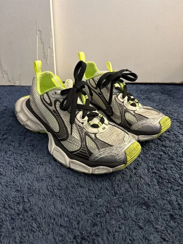 Balenciaga — Balenciaga 3XL Fluo — Sneaker — resale