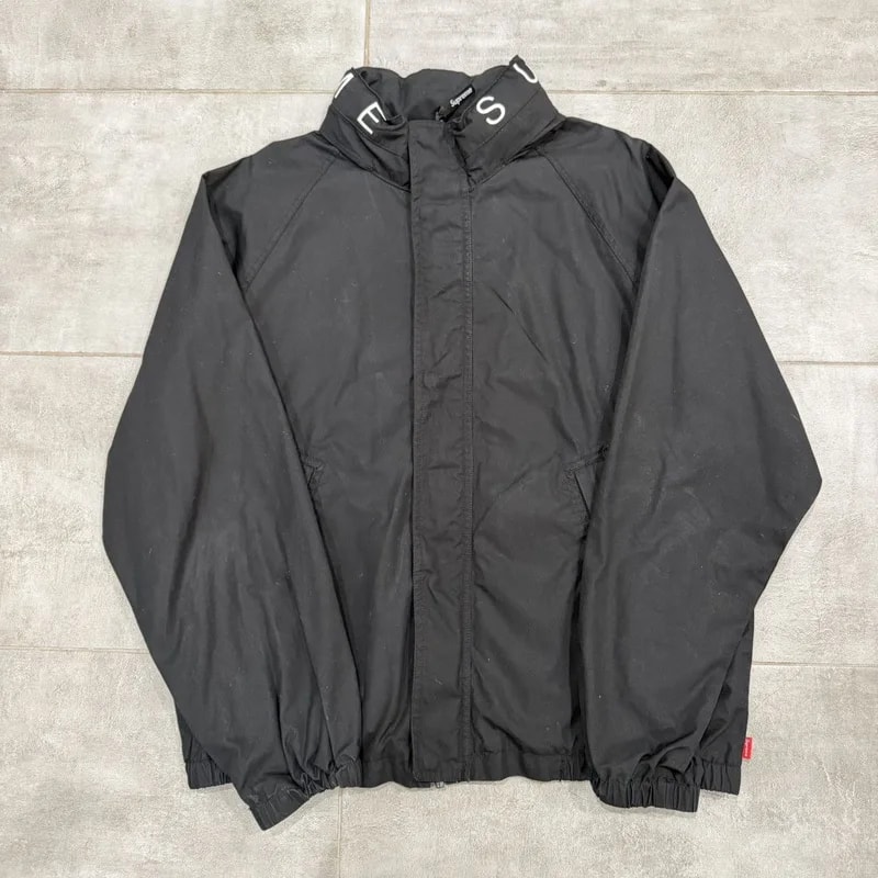 Supreme — Supreme Spring/Summer 2020 Raglan Court Hooded Jacket — Handbag — resale