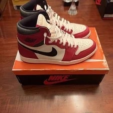 Jordan — Jordan 1 Lost and Found — Sneaker — resale