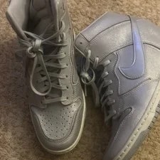 Nike — Nike High Top Athletic Outsole Basketball — Sneaker — resale