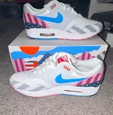 Nike — Nike Air Max 1 Low Top Lace-Up Athletic — Sneaker — resale