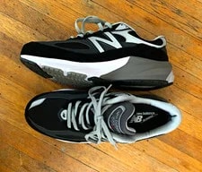 New Balance — New Balance 990 v6 — Sneaker — resale
