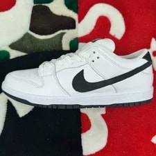 Nike SB — Nike SB Dunk Low HF3704-100 — Sneaker — resale